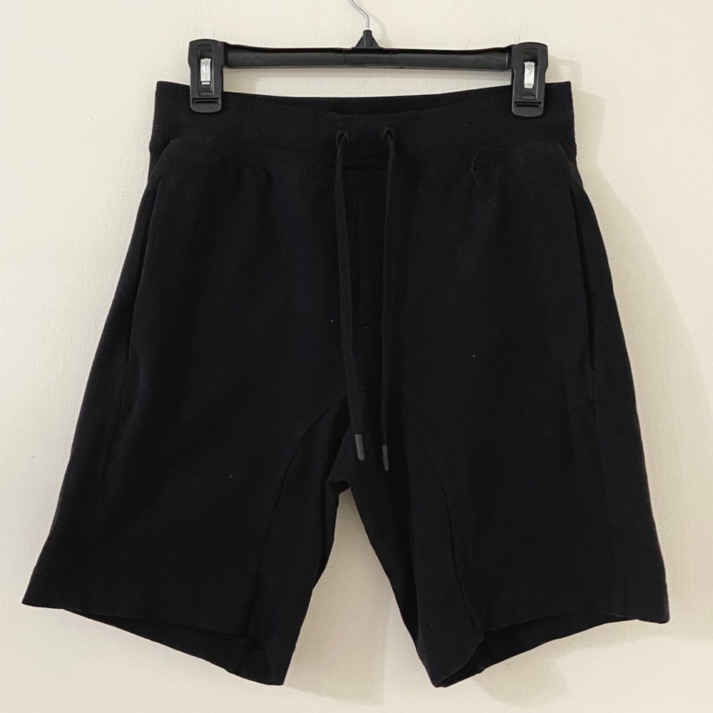 Men’s Lululemon Black Drawstring Shorts